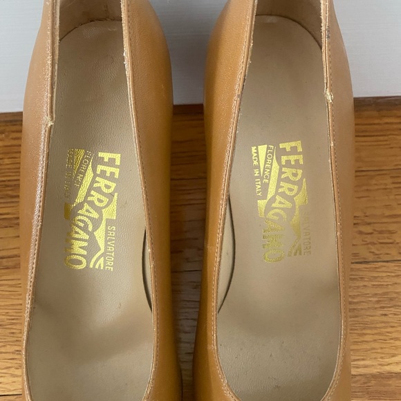 Salvatore Ferragamo Vintage heels - Picture 6 of 6